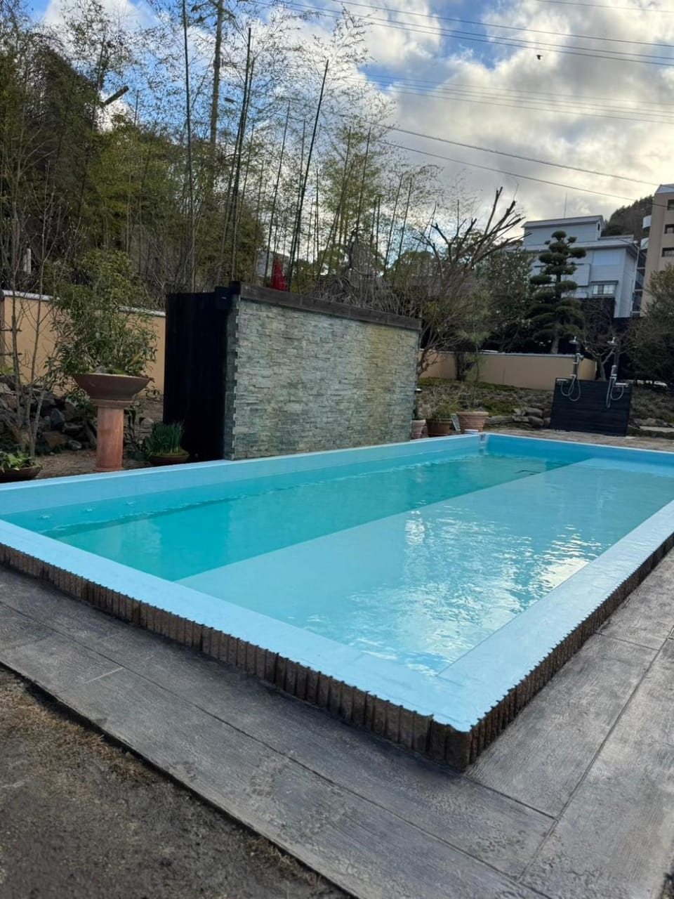 Swimming pool
