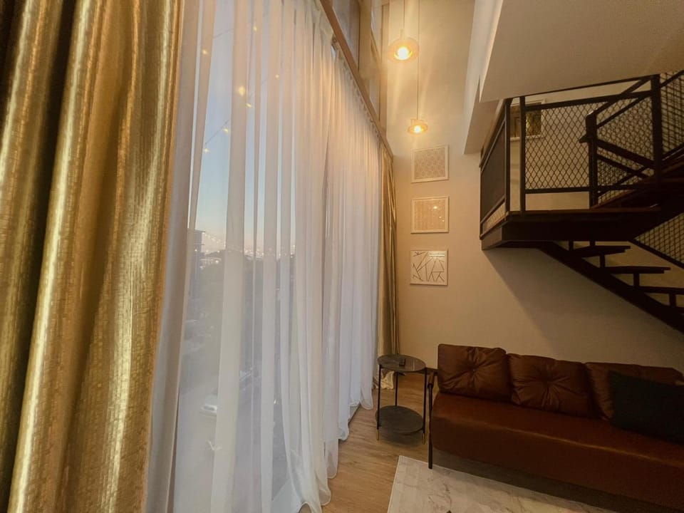 Oxy suites 2-02 at Shop House Meisterstadt Pollux Habibie Apartment hotel in Riau Islands, Indonesia