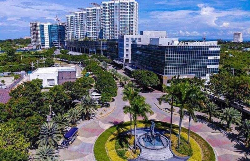 Mactan Newtown Family Room with Balcony Apartment hotel in Lapu-Lapu City
