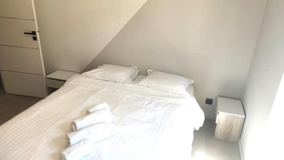 Baie des anges proche mer 102 Apartment in Nice
