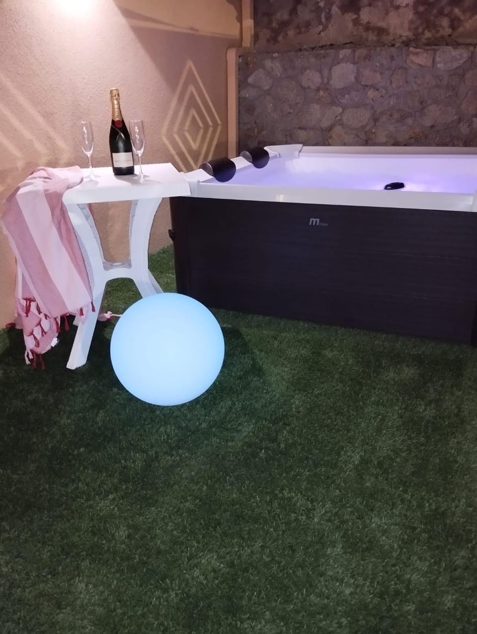 Hot Tub