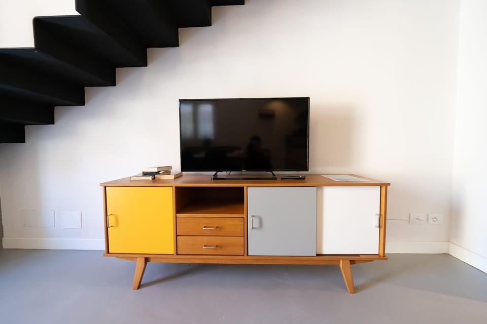 Communal lounge/ TV room, TV and multimedia