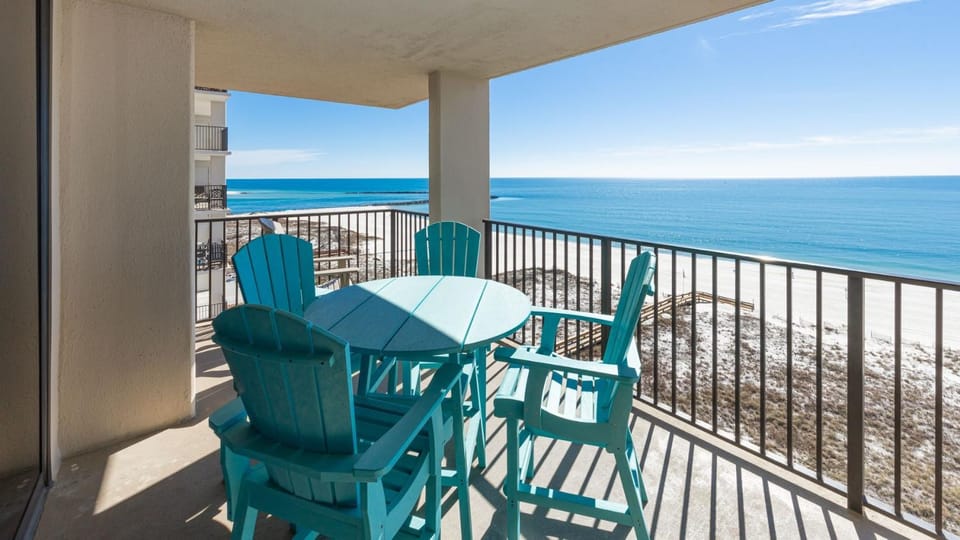 Phoenix East 911 Apartment in Orange Beach