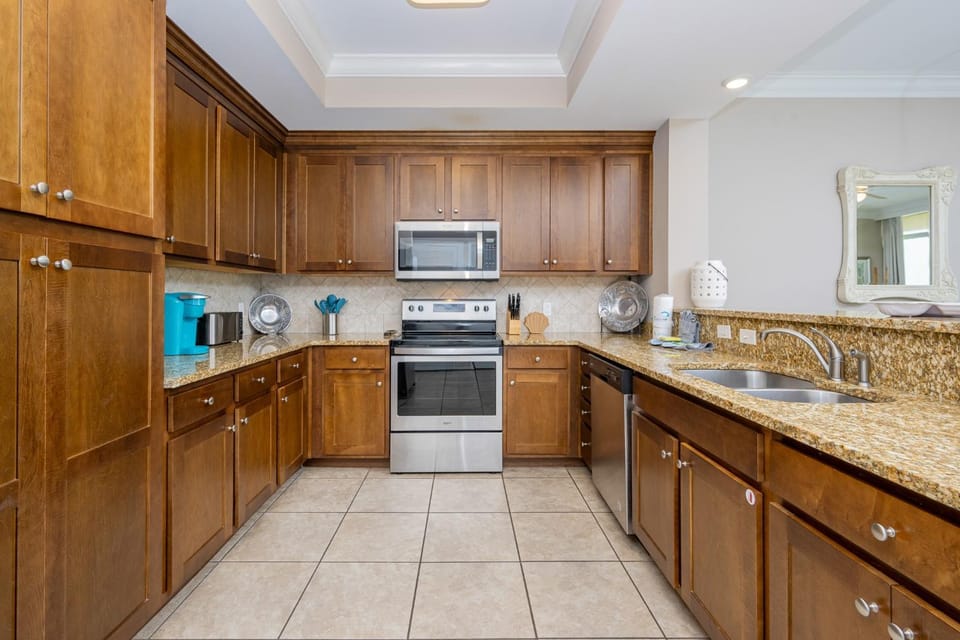 Phoenix Orange Beach 404 Apartment in Orange Beach