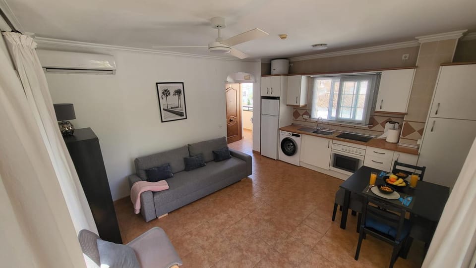 Apartamento Burriana Beach Apartment in Nerja