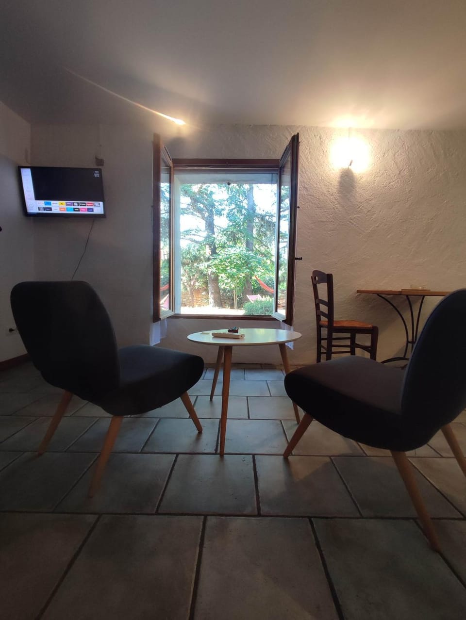 Seating area