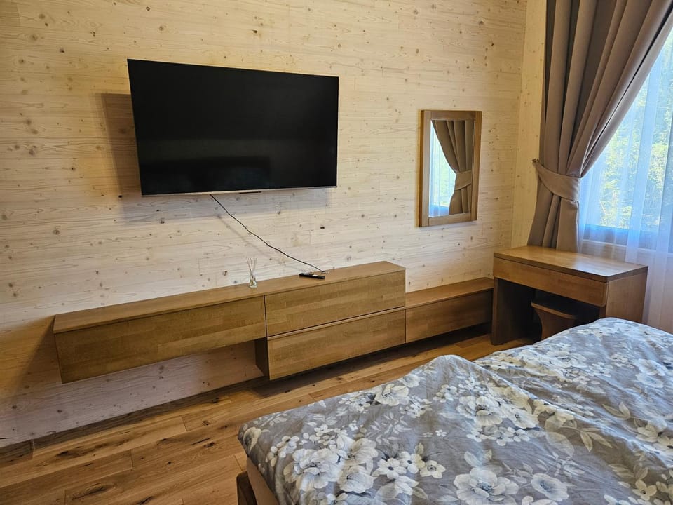 TV and multimedia, Bedroom