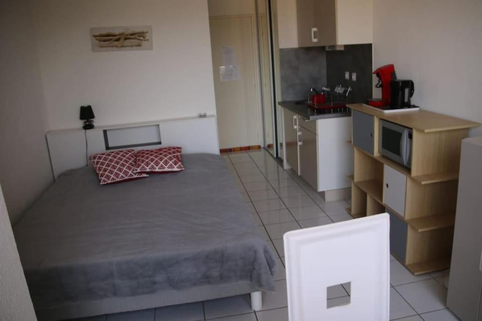 Studio 216, Port Vénus au village naturiste Apartment in Agde