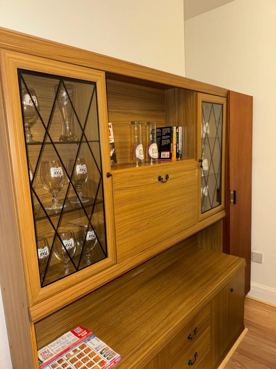 hair dresser, hair dresser