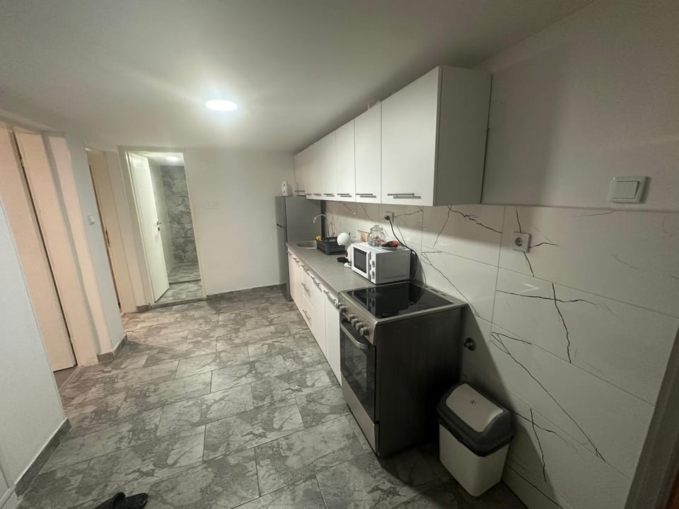 Ajla - Free parking Apartment in Sarajevo