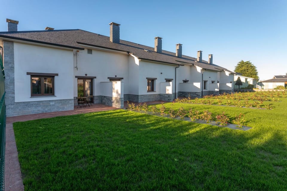 Property building, Garden