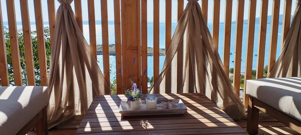 View (from property/room), Balcony/Terrace, Sea view