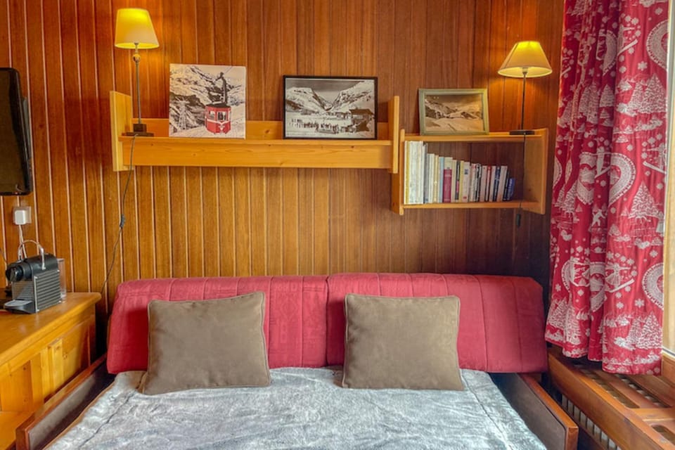 Apt with balcony and beautiful view in Val-d'Isère Apartment in Val dIsere