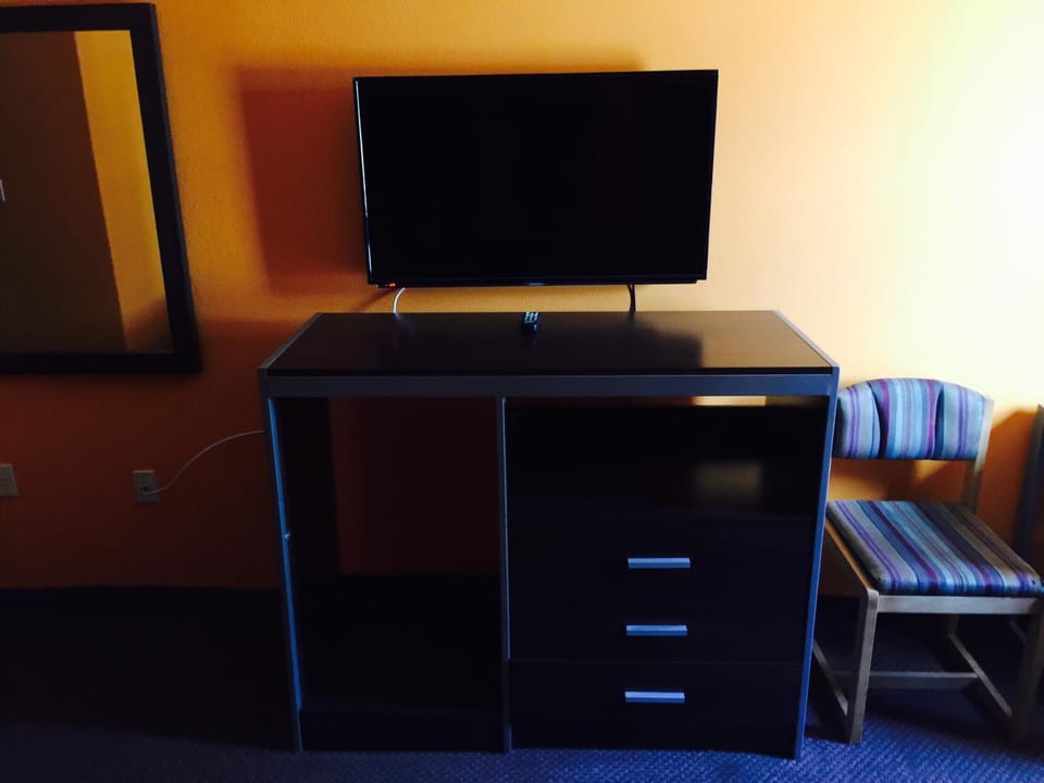Scottish Inn & Suites Hobby Airport Motel in Houston