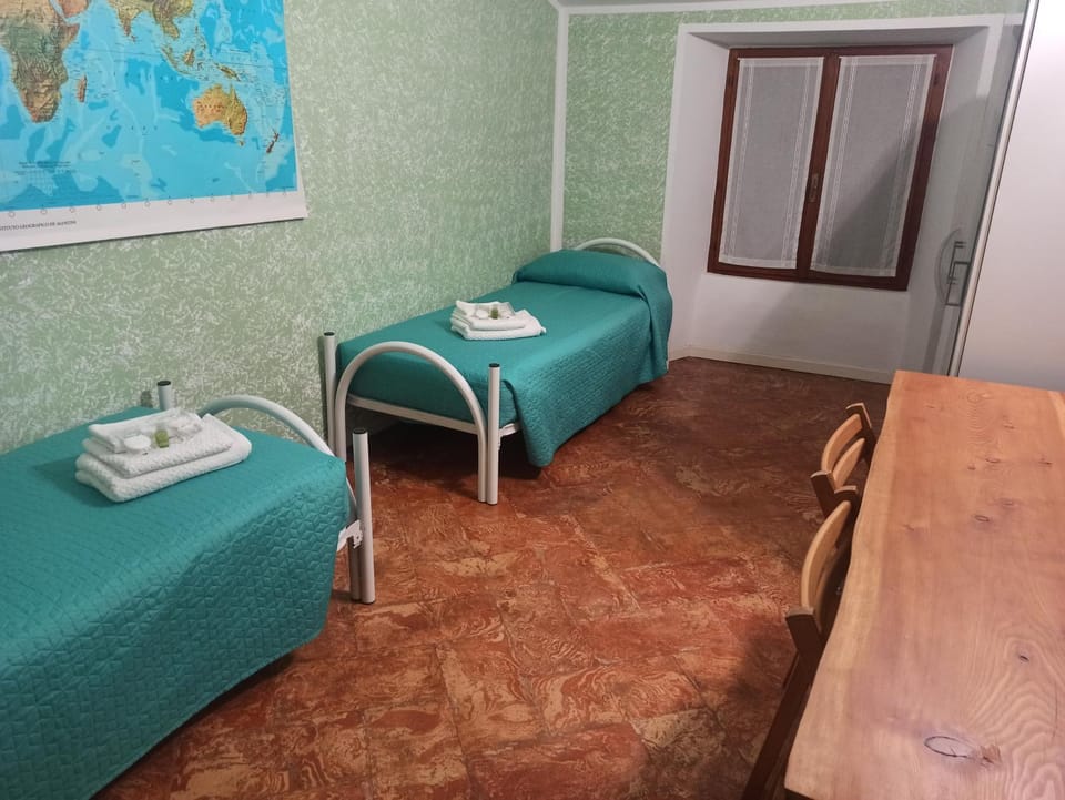Casa Regina Bed and Breakfast in Dongo
