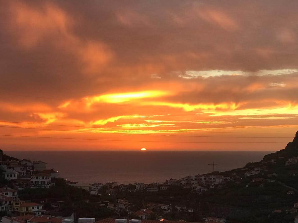 Nearby landmark, Mountain view, Sea view, Sunset