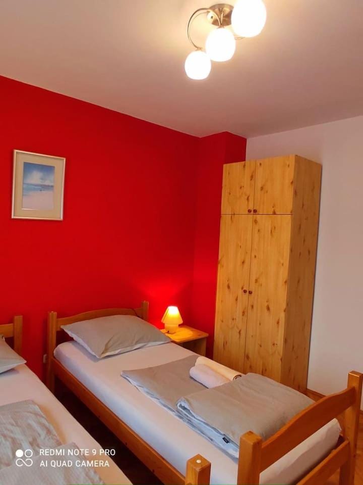 Bed, Bedroom, wardrobe