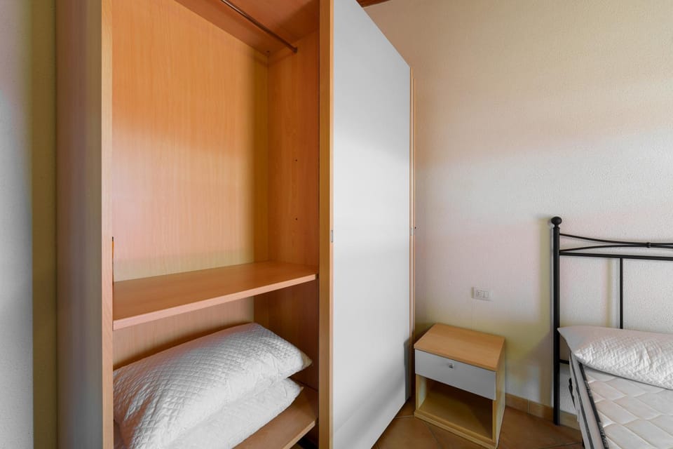 Property building, Living room, Bedroom