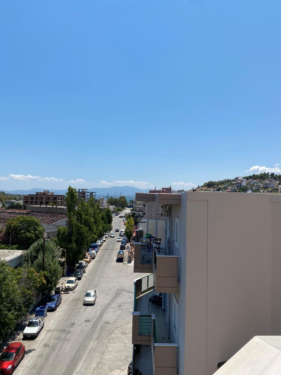 Day, Neighbourhood, Bird's eye view, City view, Street view, Location, Parking