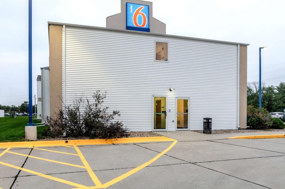 Property building, On site