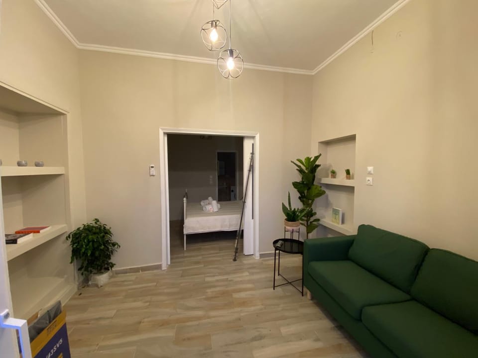 Batis Breeze Suites Bed and Breakfast in Corfu, Greece