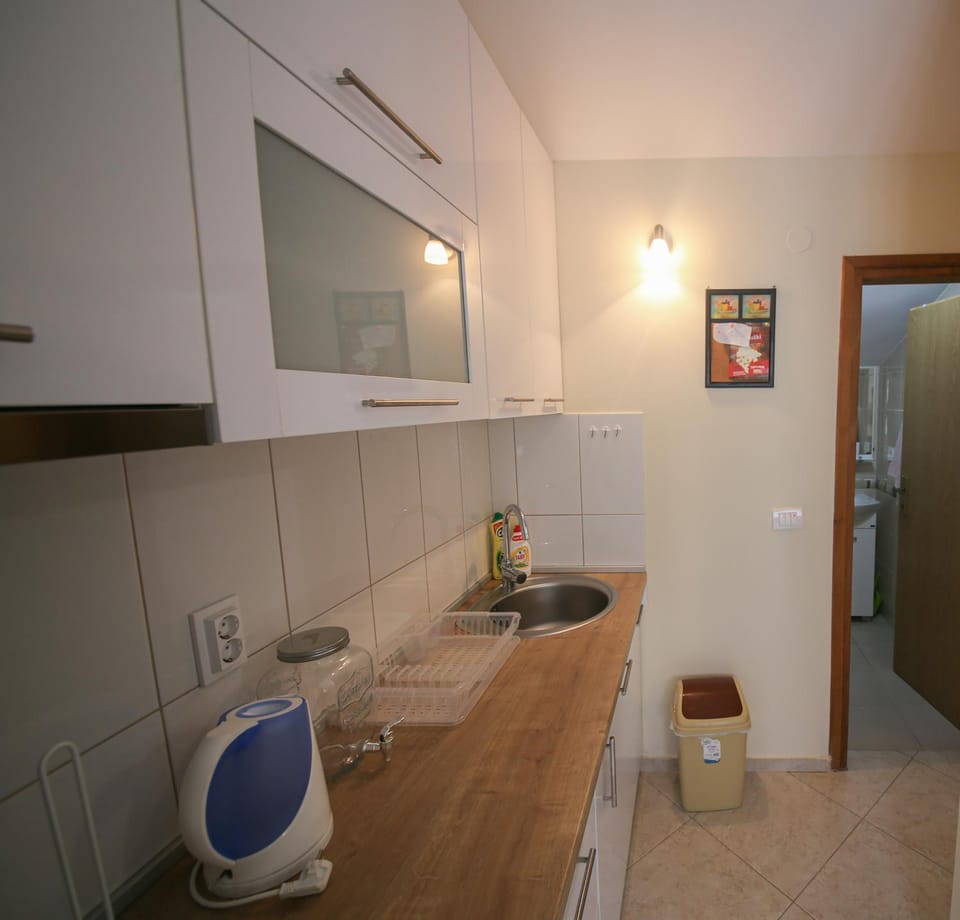 Bathroom, Kitchen or kitchenette