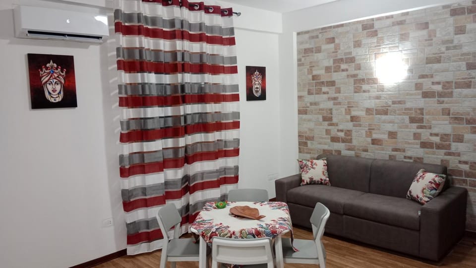 Living room, Seating area, air conditioner