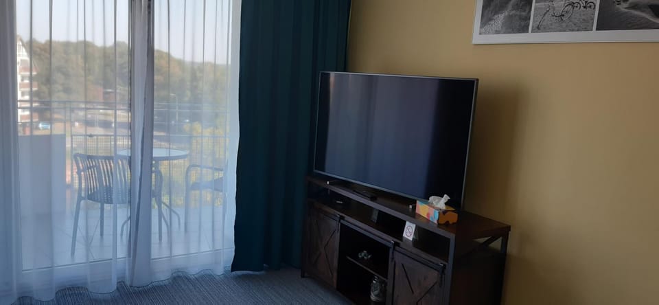 TV and multimedia, View (from property/room), Balcony/Terrace