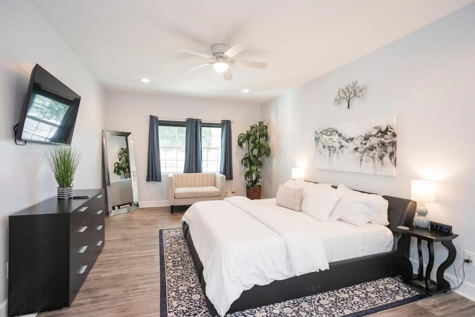 Most Spacious Home only 2 Miles from Downtown House in East Nashville