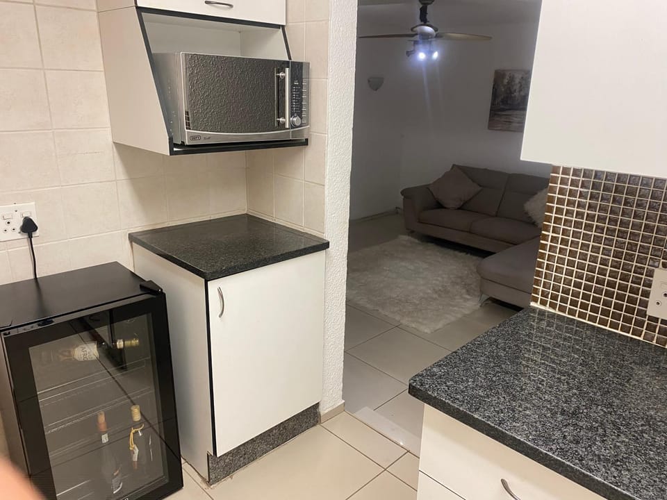T&M Guesthouse Bed and Breakfast in Gauteng