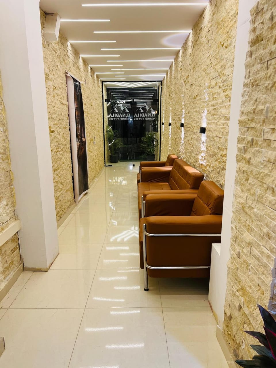 El Nabila Front Pyramids & Sphinx View Bed and Breakfast in Egypt