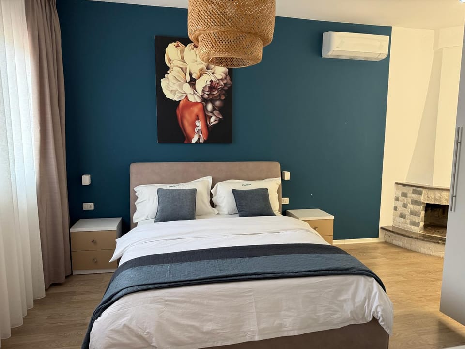 PINE HOUSE 2023 Villa in Vlorë