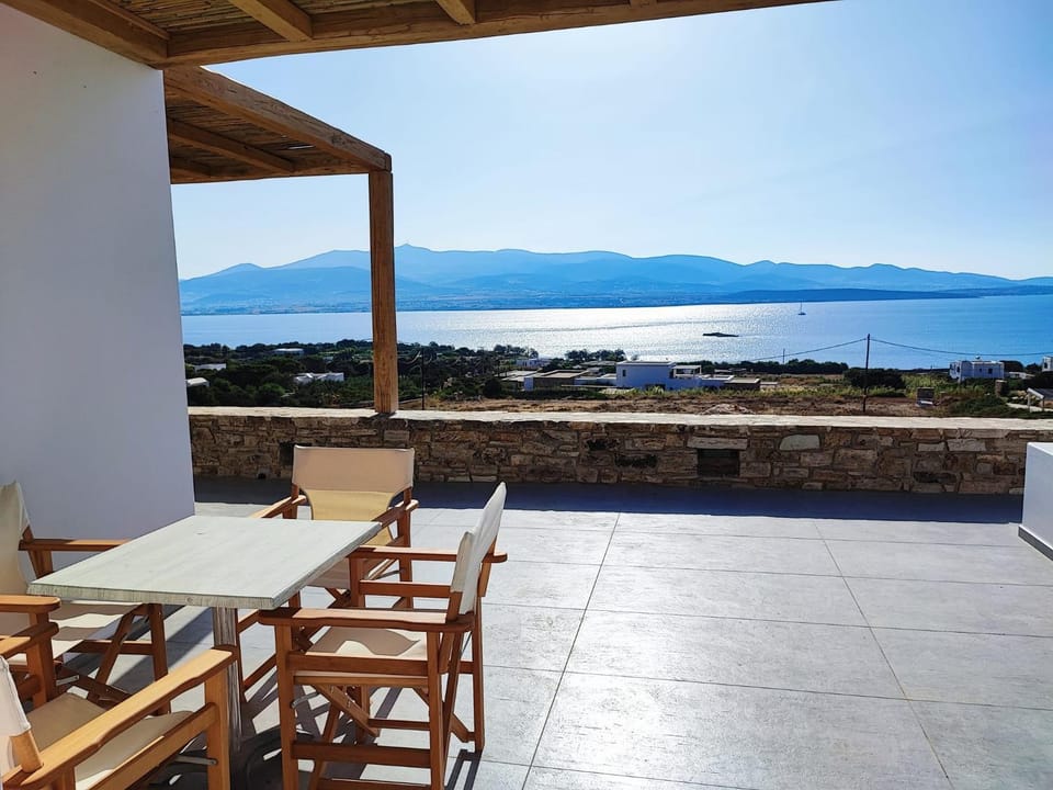 Margo Seaview Antiparos Apartment in Decentralized Administration of the Aegean