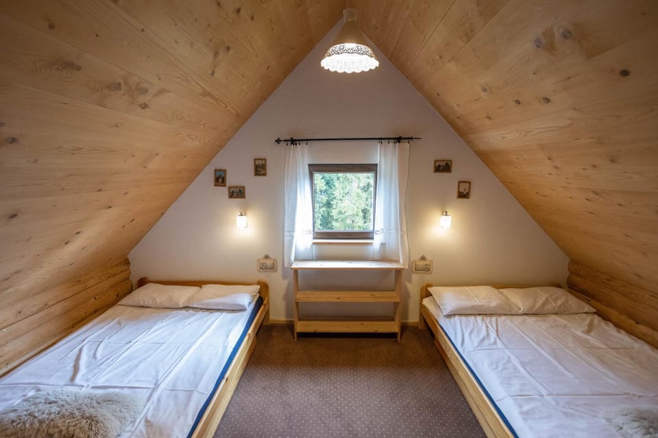 Domek w górach SmoLenisko Chalet in Lesser Poland Voivodeship