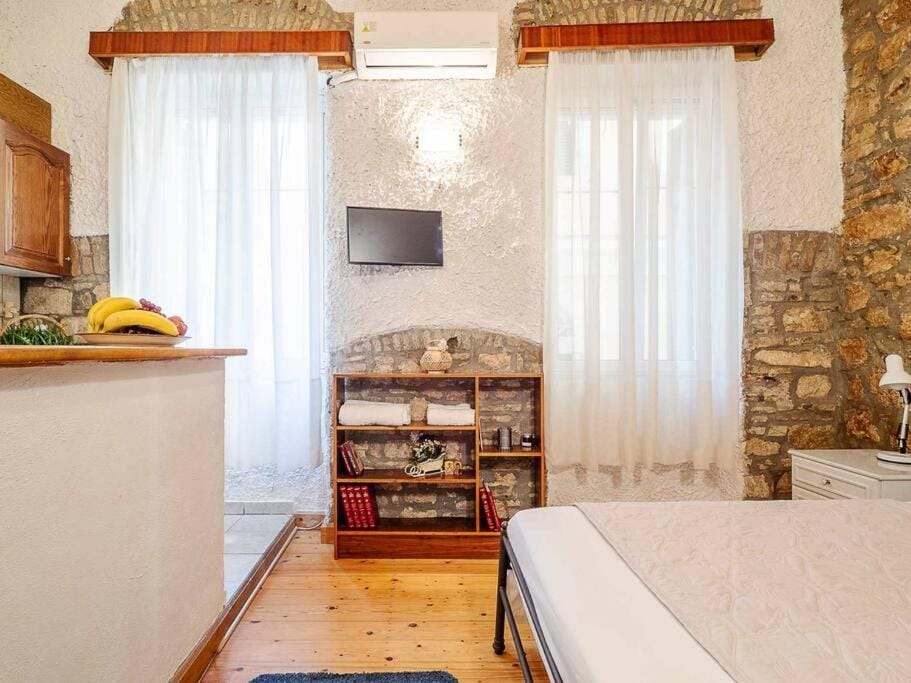 George stone studio Apartment in Corfu