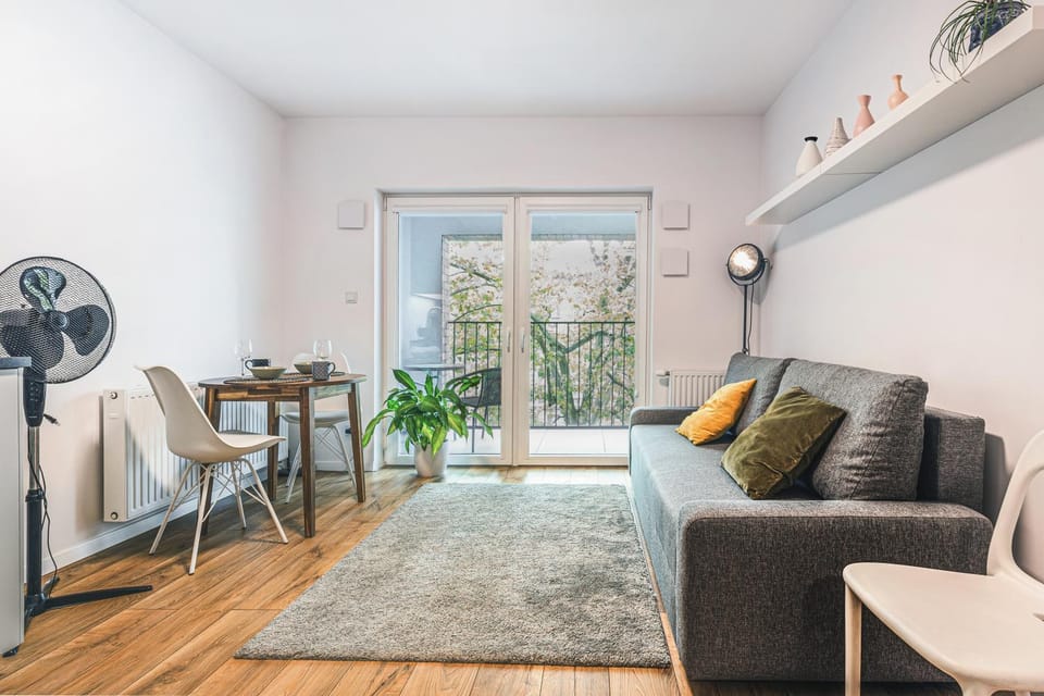Komfort z balkonem i parkingiem w centrum Wrocławia Apartment in Wroclaw