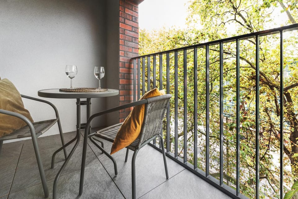 Komfort z balkonem i parkingiem w centrum Wrocławia Apartment in Wroclaw