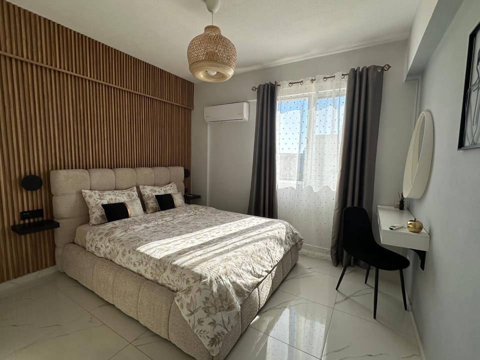Sea view apartment near the beach Apartment in Paphos