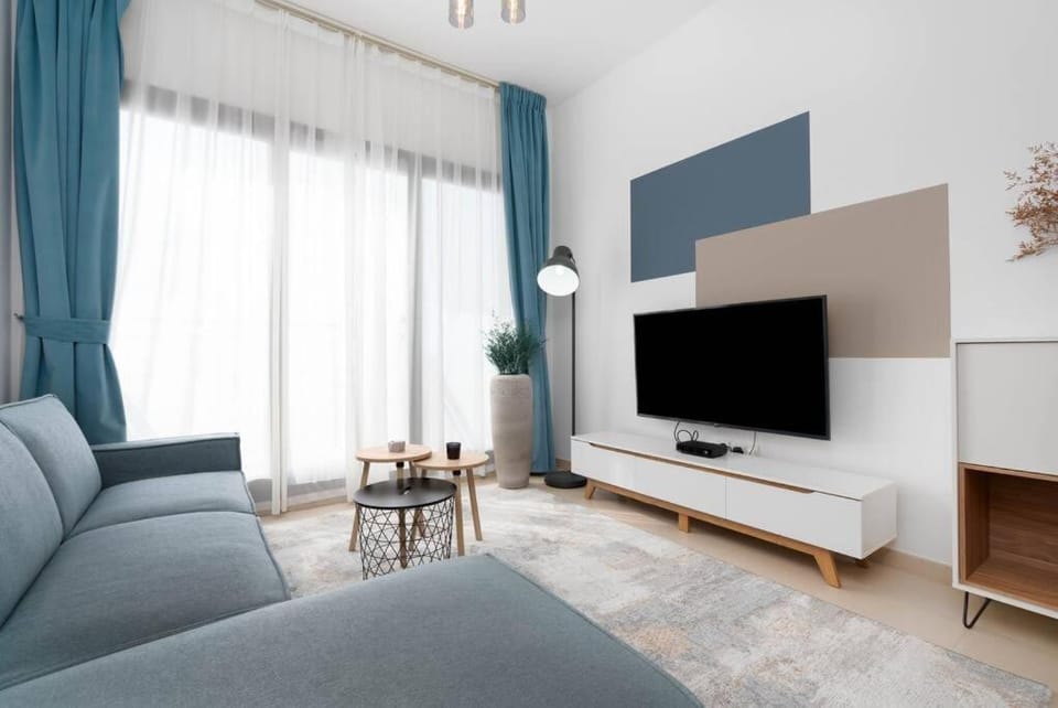 Nice 1Bedroom - UNA Townsquare Apartment in Dubai