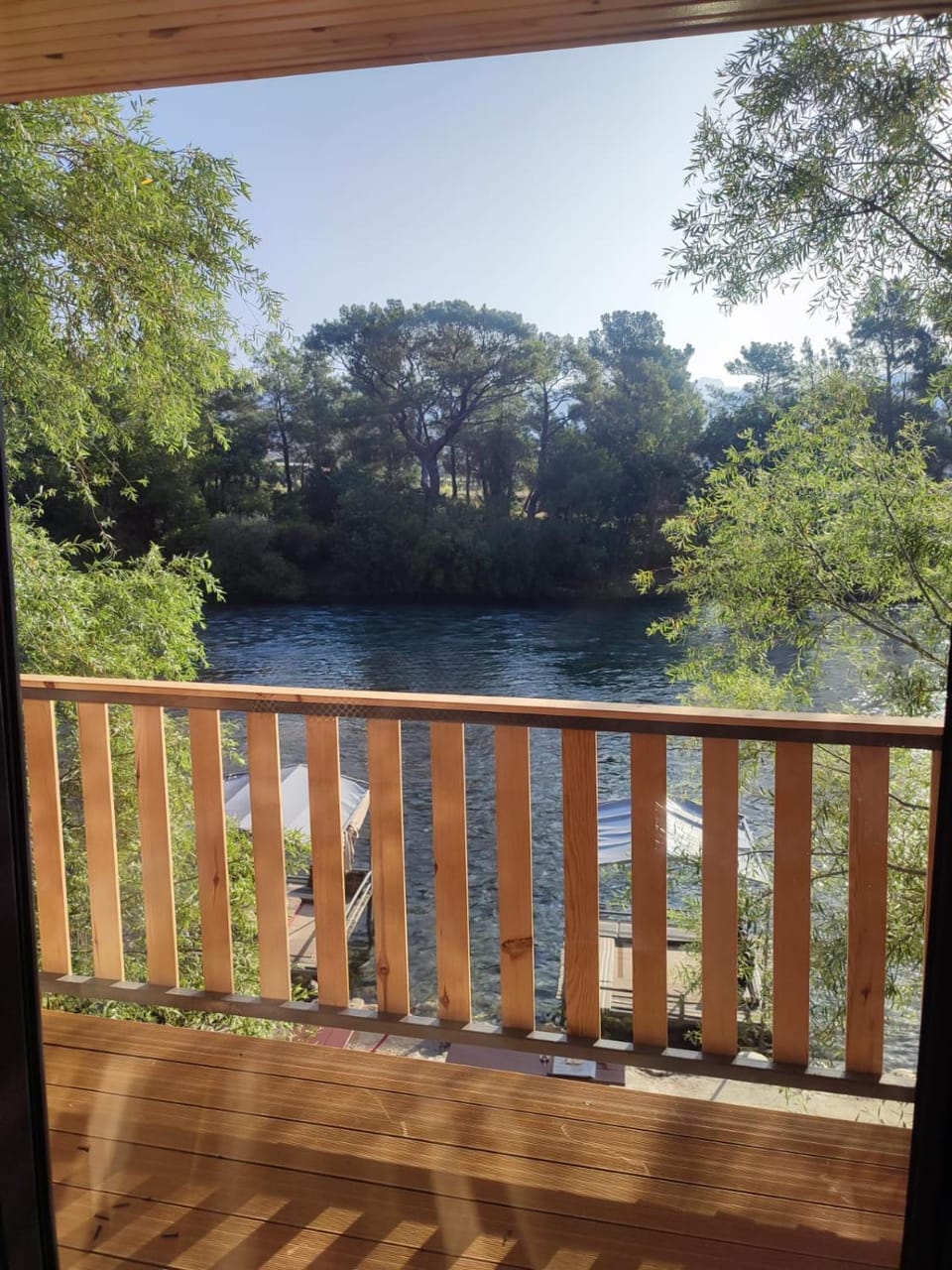 Day, Natural landscape, View (from property/room), Balcony/Terrace, Lake view, River view