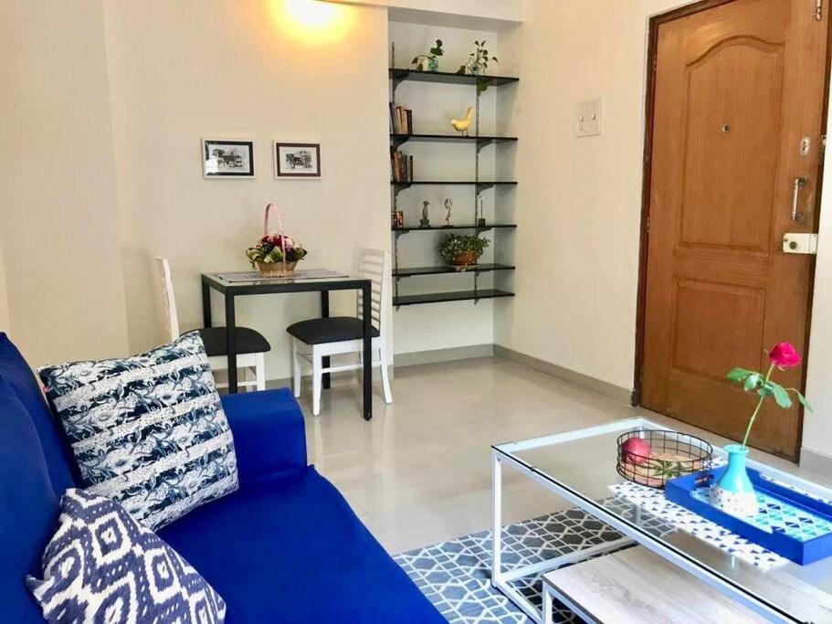 White Rose, at Carter Road by Connekt Homes Apartment in Mumbai