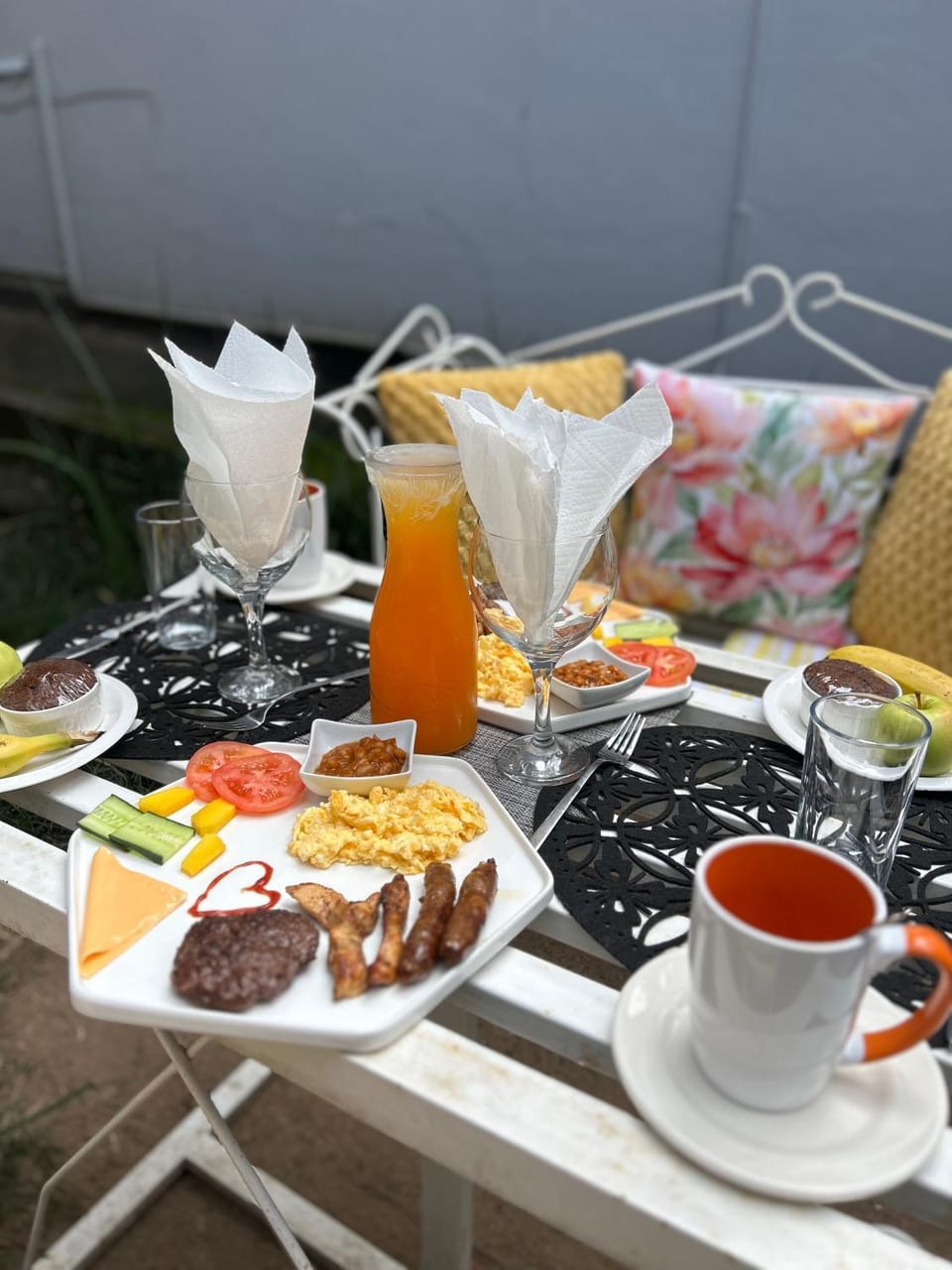 Food and drinks, Food, Breakfast, Drinks