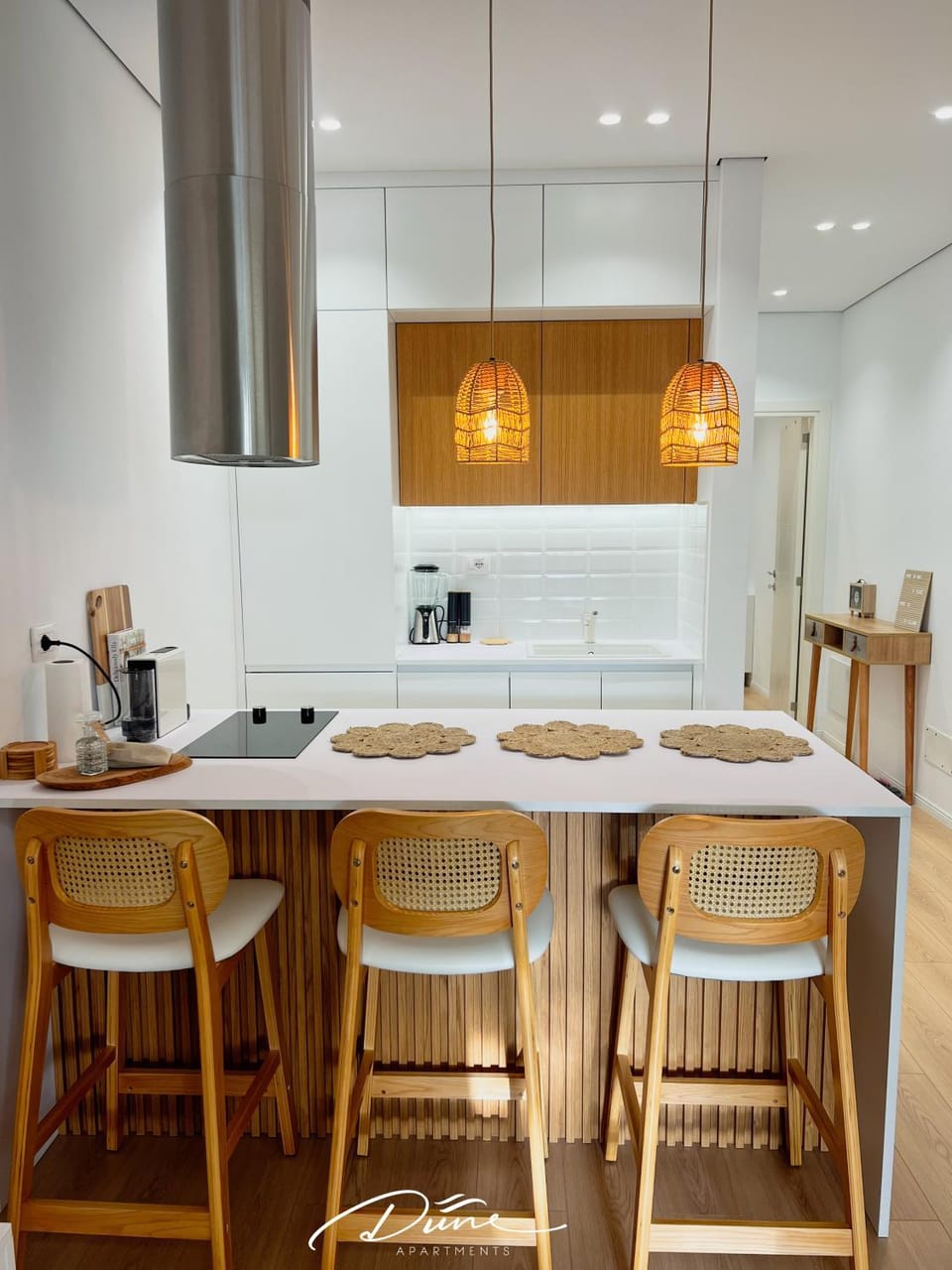 Coffee/tea facilities, Kitchen or kitchenette, Dining area