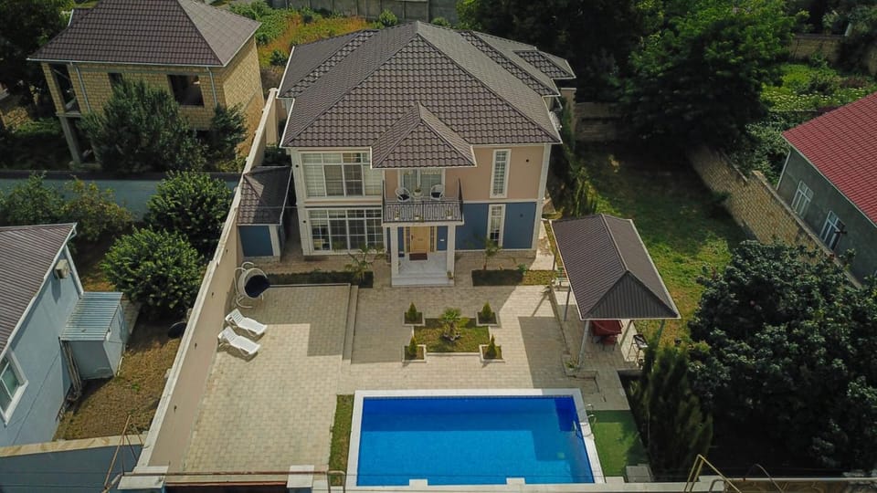Property building, Day, Bird's eye view, Pool view, Swimming pool, sunbed