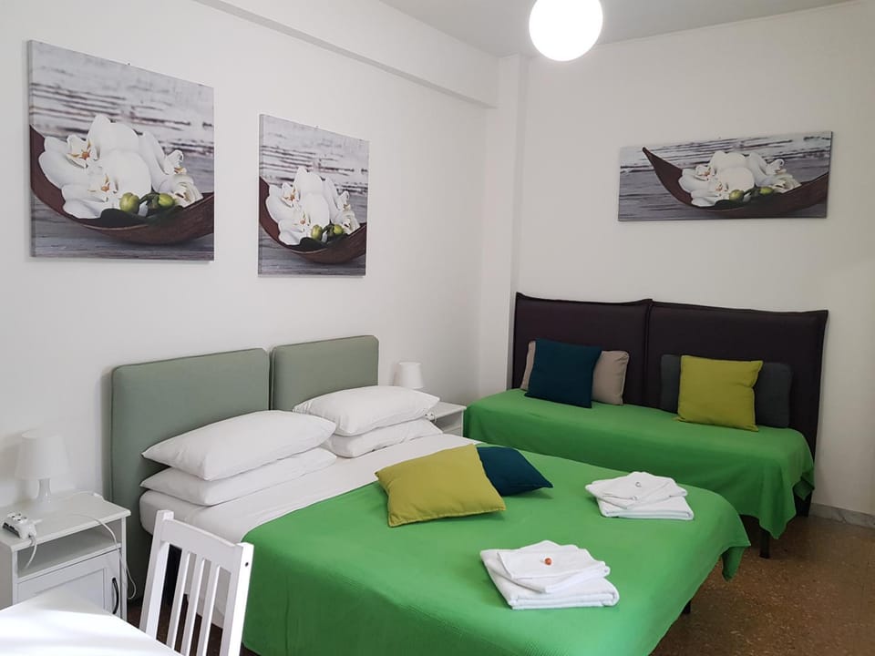 Rose Antiche Vatican B&B Bed and Breakfast in Rome