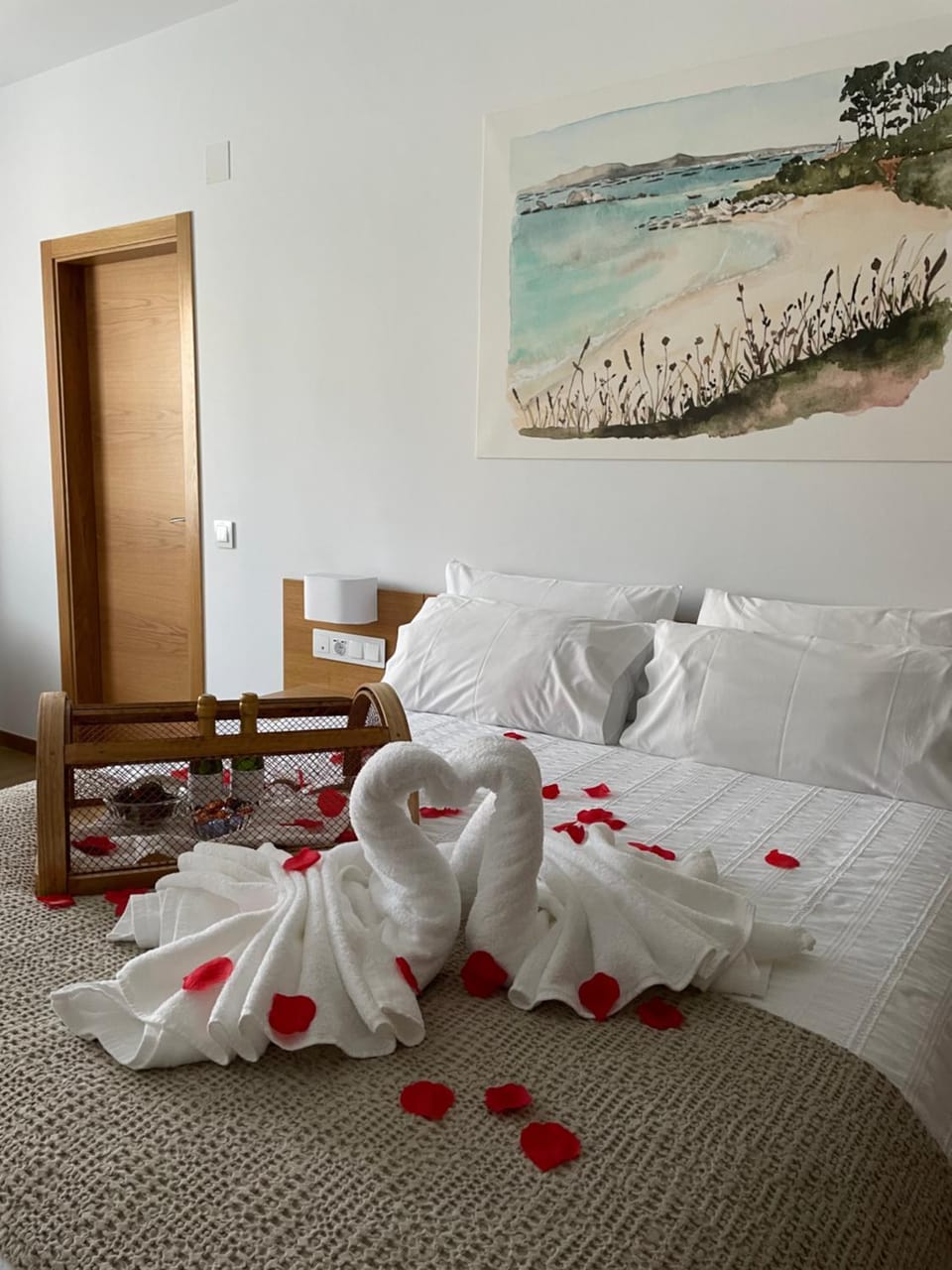 Bed, Decorative detail, Bedroom