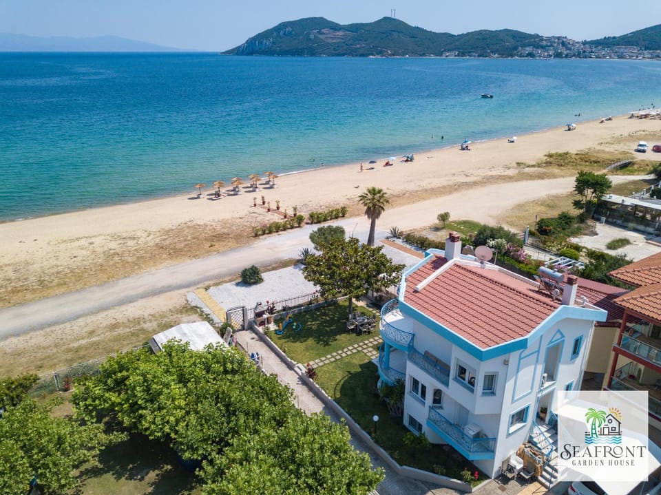Property building, Bird's eye view, Sea view
