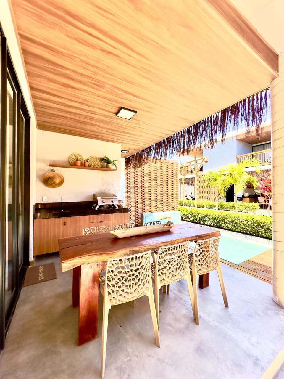 Patio, BBQ facilities, Dining area, Swimming pool