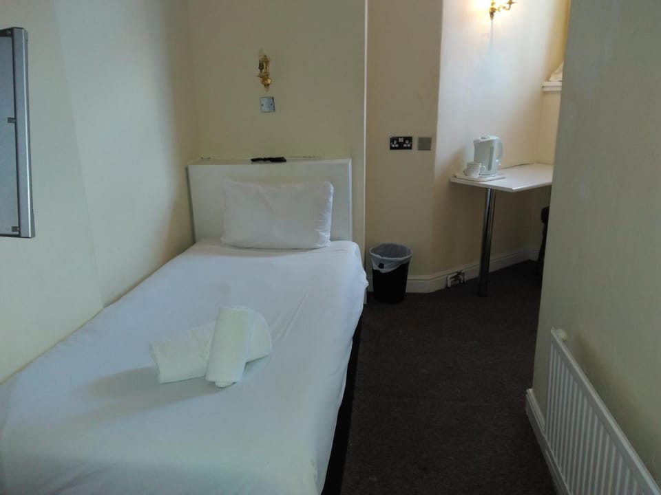 The Crown Hotel Hotel in Stoke-on-Trent