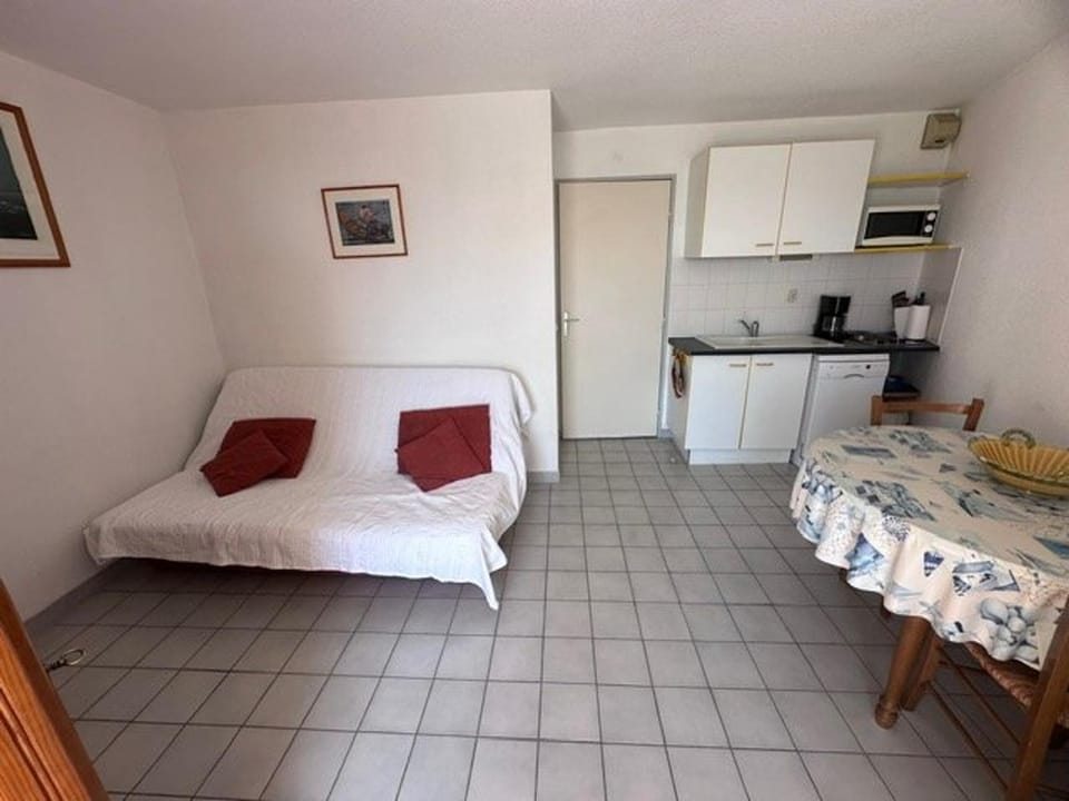 Appartement 2 pièces avec terrasse et parking au Grau-du-Roi pour 4 personnes Apartment in Le Grau-du-Roi
